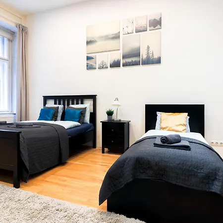 Apartment Downtown Quentin By Anna Budapest